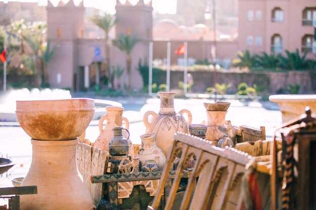 Morocco Travel Guide - Essential Tips and Top Destinations Morocco Travel Guide: Essential Tips and Top Destinations