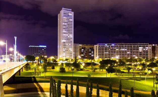 Alternative Ways to Reach San Francisco: BART, Ferry, and Ride-Share Tips