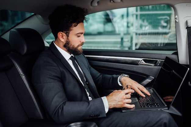 Samarbeta med MyChauffeur för exceptionell privat transferservice i Abu Dhabi