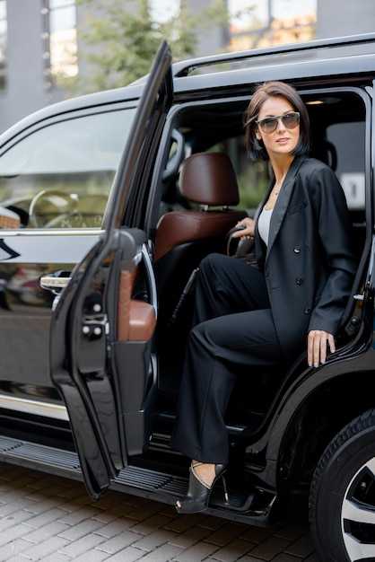 Philadelphia’s Luxury Limo Rental Company | Premium Chauffeured Car Service