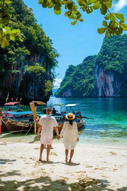 Typical travel times and price ranges for Phuket–Khao Lak routes