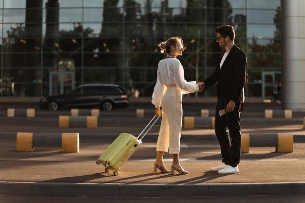 How to Book: Step-by-Step Guide for Arrivals and Departures