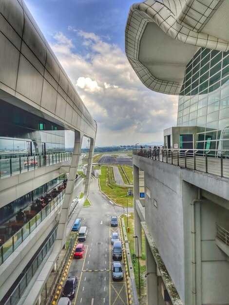 Top luxury brands and flagship stores at Singapore Changi in 2025