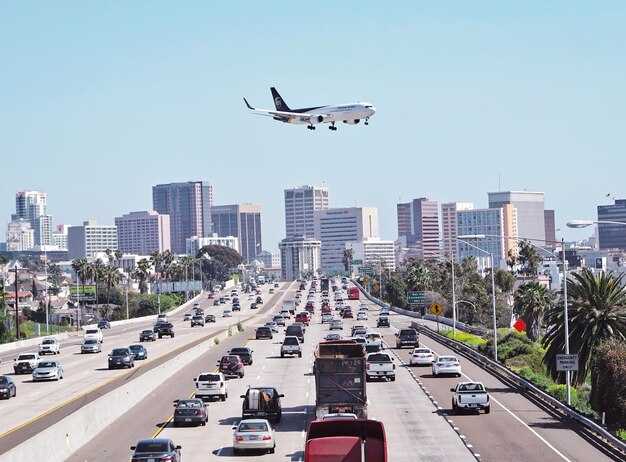 Flight Tracking and Real-Time Pickup Updates at TPA