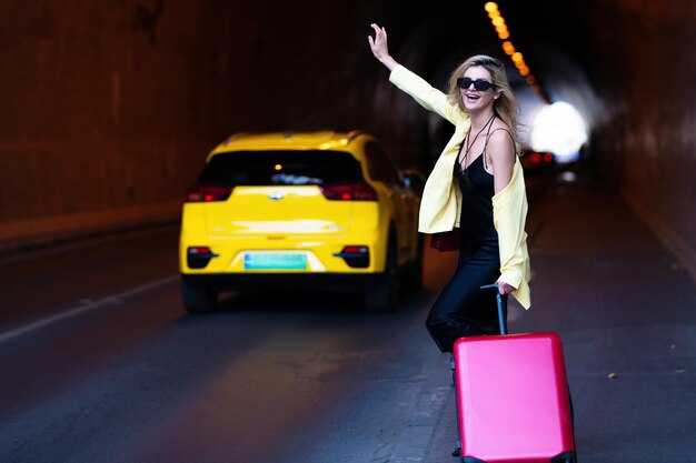 Booking Malaga Taxis: Apps, phone reservations, and street-hail tips