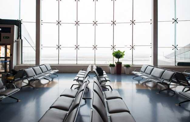 Direct Access Options: Hotels with Indoor Connections to Terminal 4