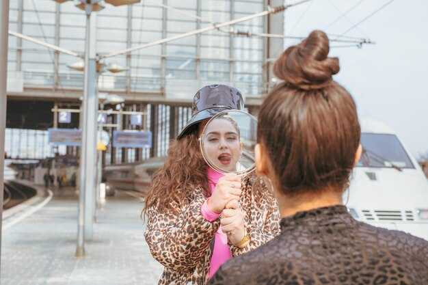 Private transfer: pre-booked car from terminal to Disneyland