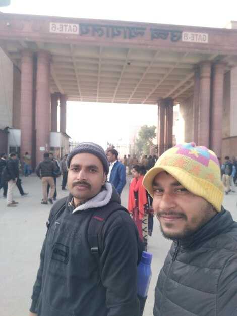 Partnering with NGOs and volunteers: a practical guide for hotels and community groups