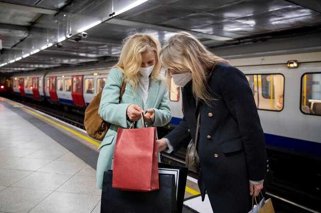 Timetable snapshot: daily frequency, first and last trains, and peak times