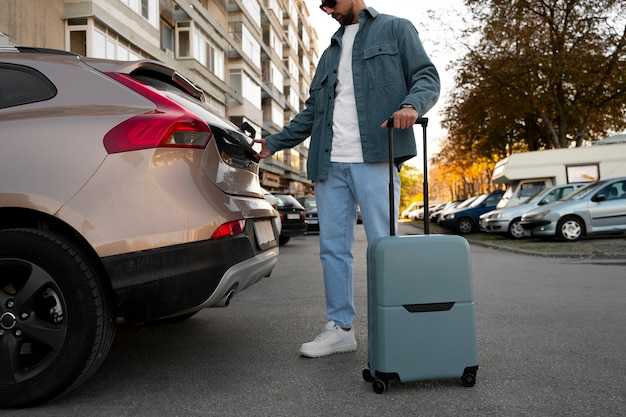 Private Transfers: Sedan, SUV, or Van Options for Door-to-Door Service