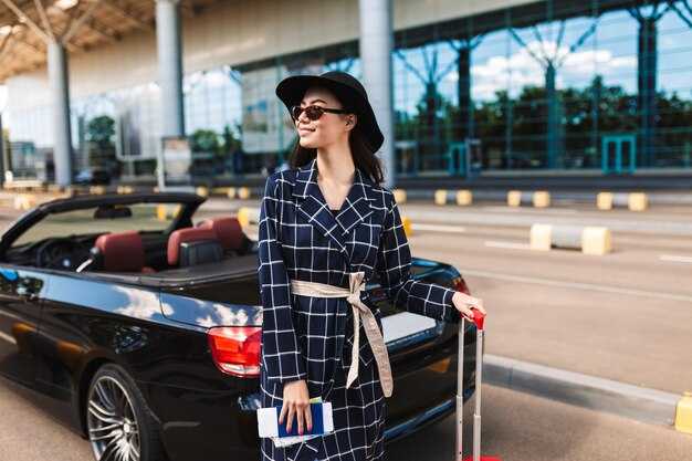 Smart tips for cash, cards, tipping, and avoiding unexpected charges