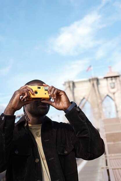 Participation steps for Artist Commission '25