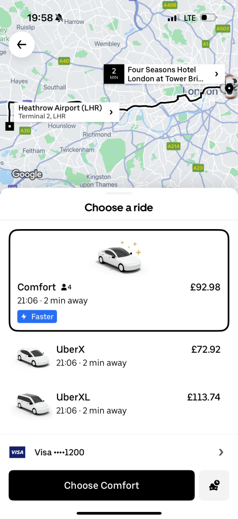Wybór klasy na ekranie rezerwacji Uber