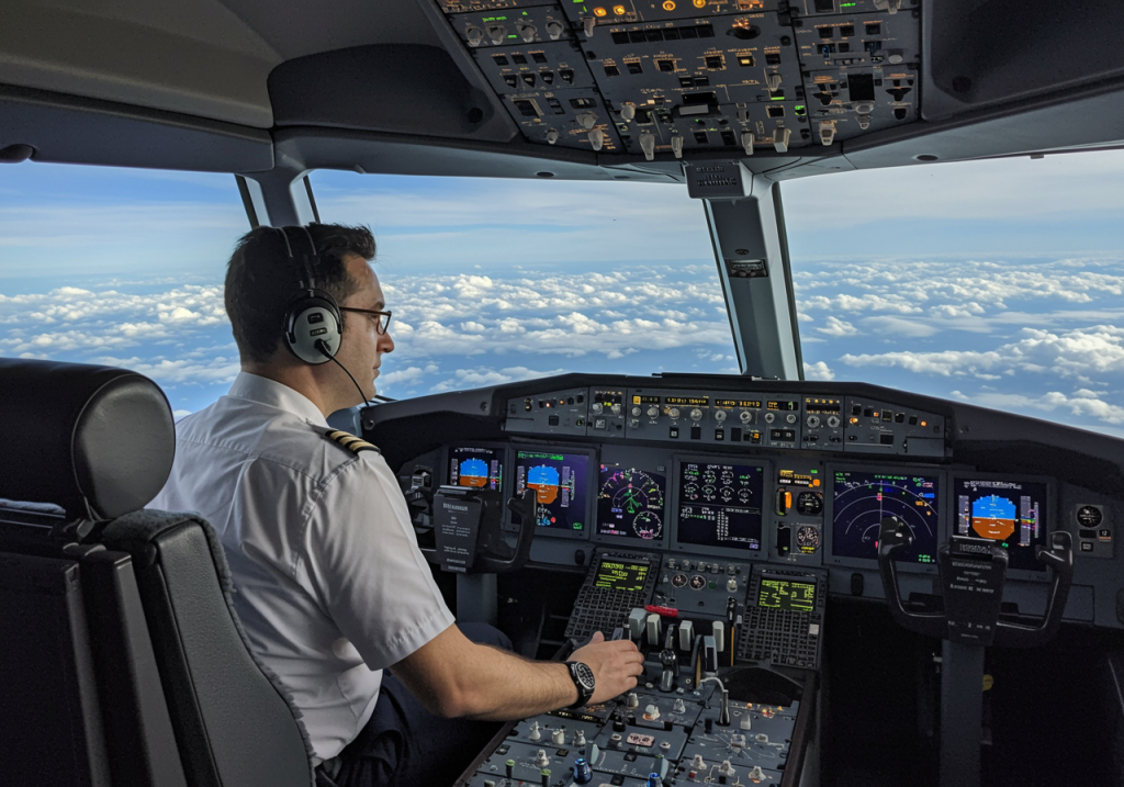 Etihad Airways Reports Record Passenger Numbers in March 2025