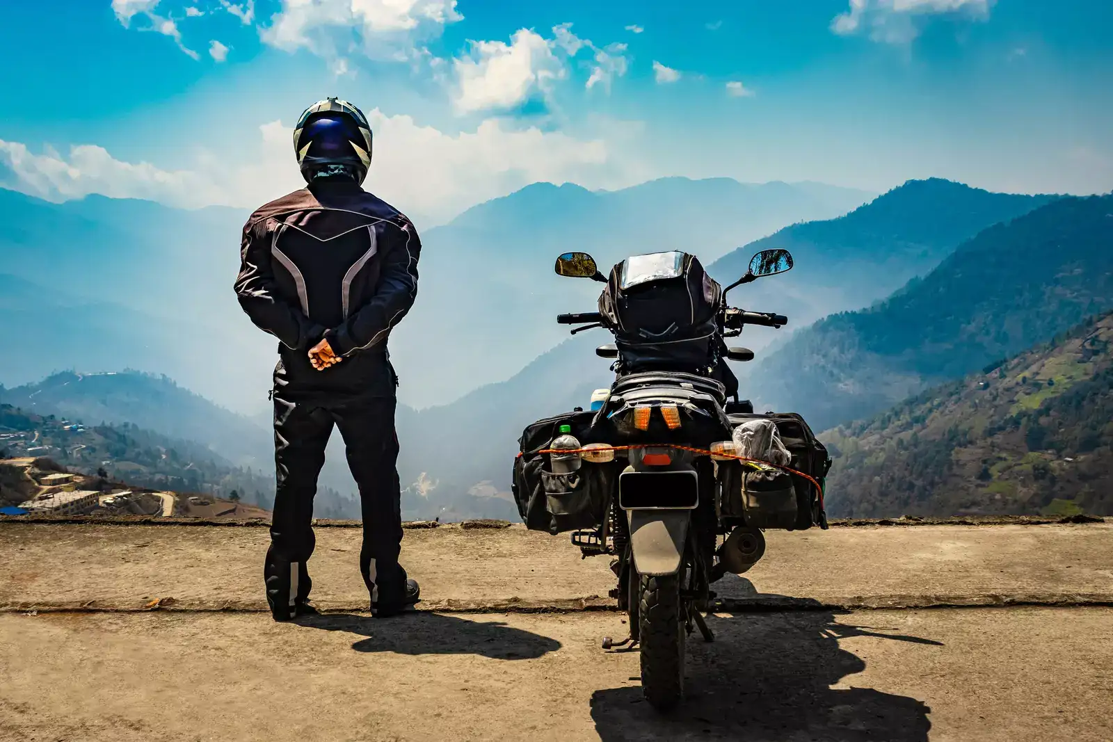 Motorcycle Expedition to Doka La: Promoting Battlefield Tourism in Sikkim