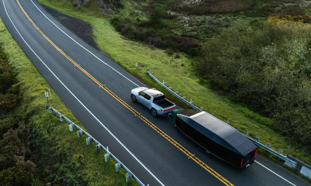 Lightship AE.1 Cosmos: A Revolutionary Electric Travel Experience