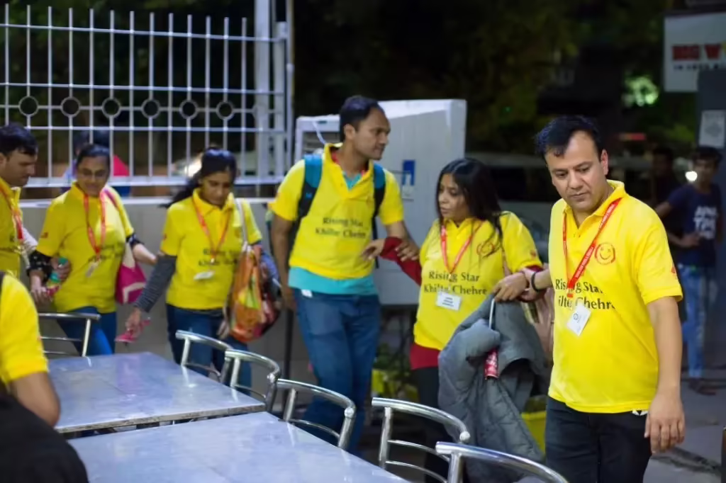 Milestone Journey: India’s First All-Blind Pilgrim Group Travels to Ayodhya