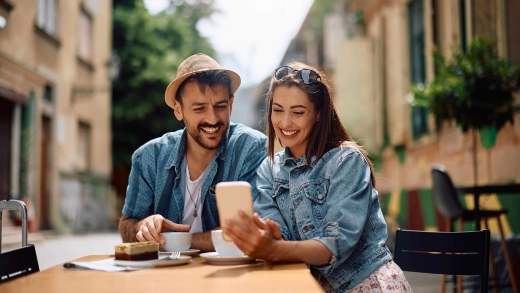 Discover Handy Apps That Enhance Your Travel Experience Across Europe