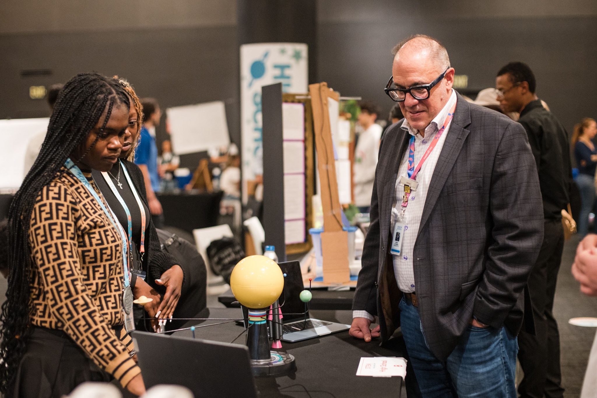 Scholarships Boost Innovation Through STEM Challenges in Miami