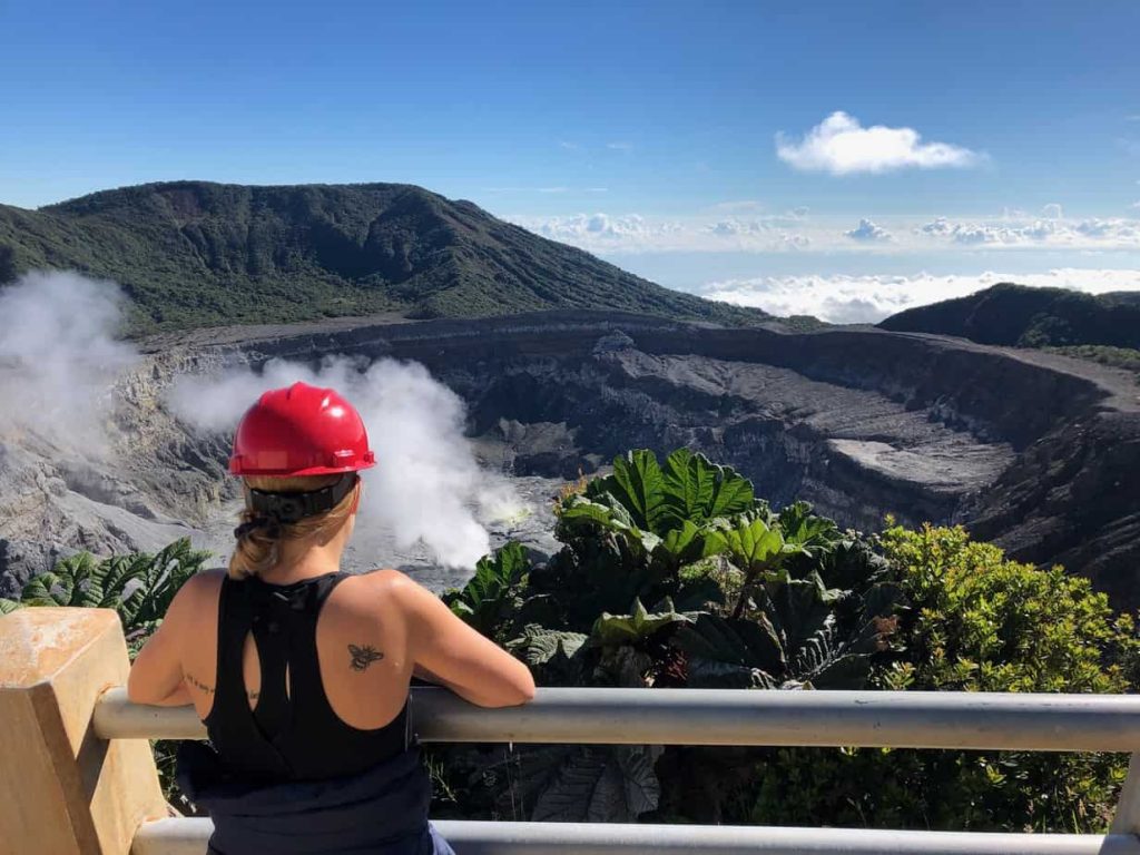 Analyzing the Downward Trend in Costa Rica’s Tourism Industry