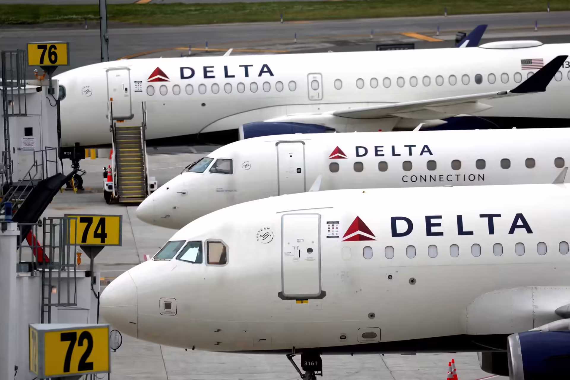Delta Air Lines pod paľbou kritiky za praktiky tvorby cien leteniek riadené umelou inteligenciou