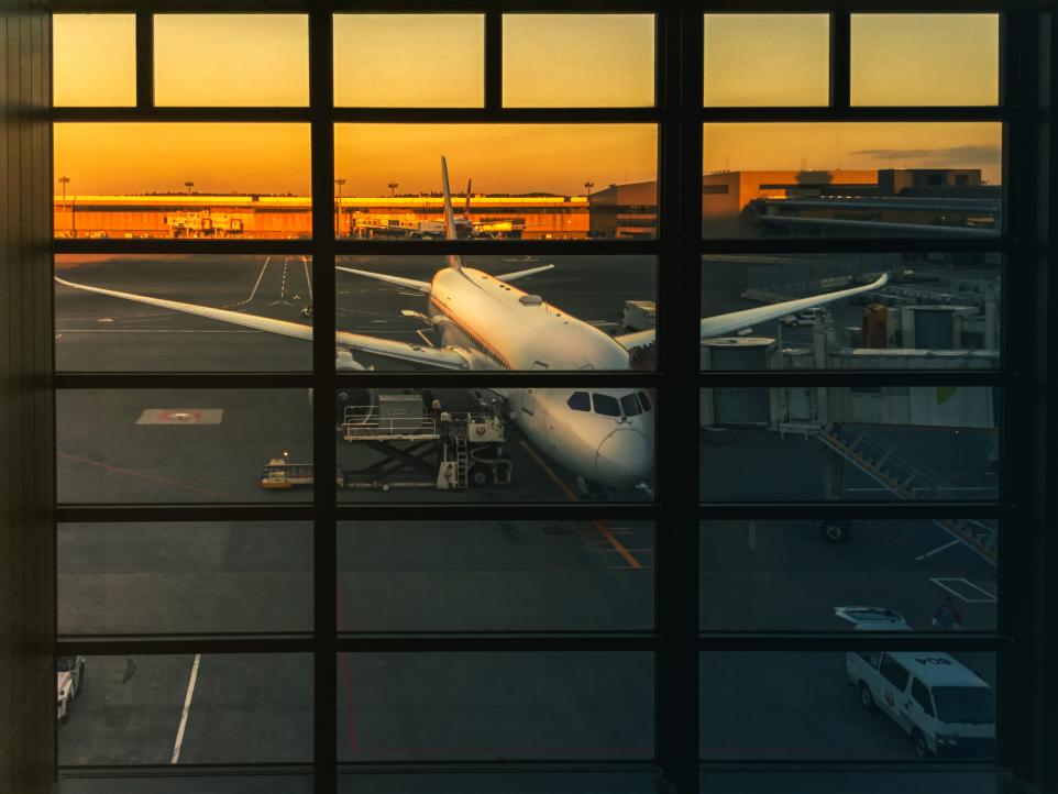 How to Secure Your Airport Parking and Lounges with Ease