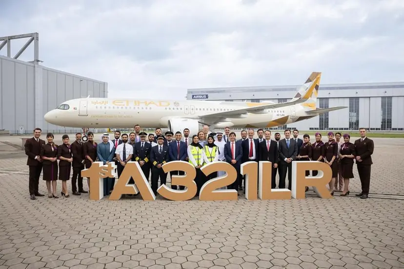 에티하드 항공, 단거리 및 중거리 여행에 혁명을 일으킬 최초의 Airbus A321LR 항공기 환영