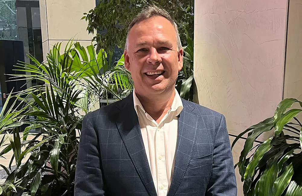 Greg McCarthy Takes the Helm at Adamaz Travel
