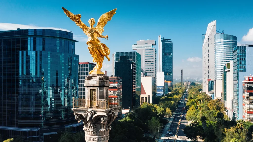 Rising American Community in Mexico: A Look at Its Influence
