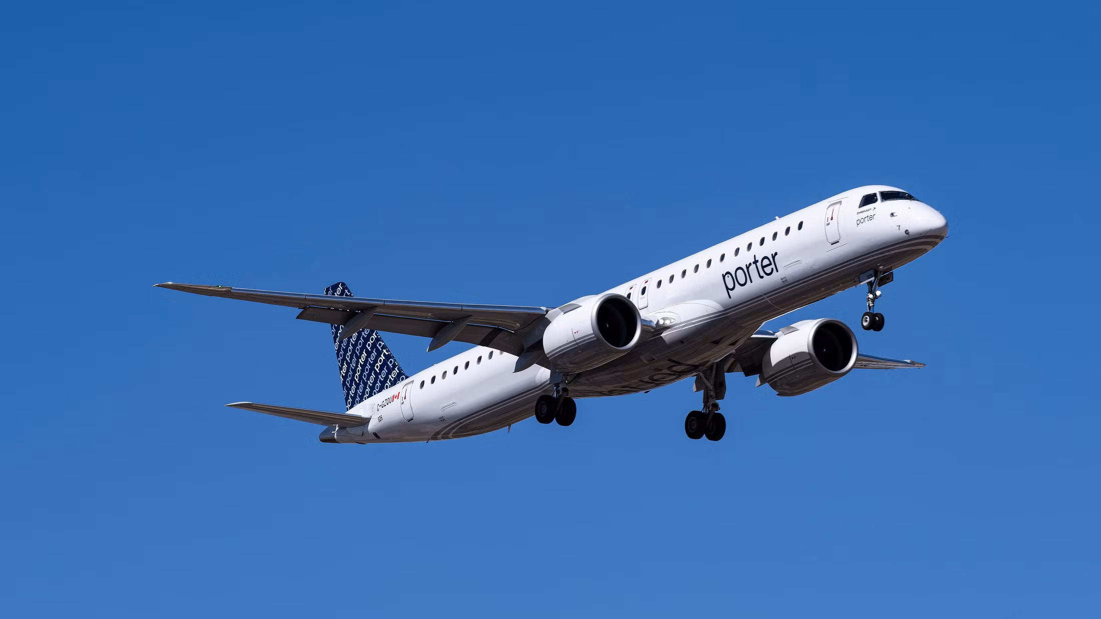 Airlines Adapt to Changing Travel Trends Between Canada and the U.S.
