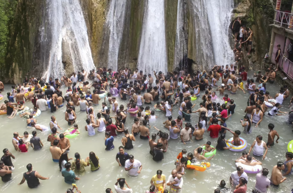 Mussoorie Implements Pre-Registration for Tourists to Alleviate Overcrowding
