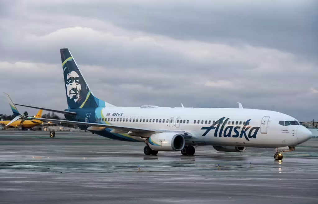 Alaska Airlines Updates Profit Outlook Amid Strong Travel Demand