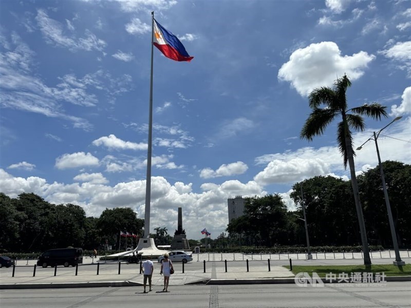 Increasing Awareness for Travelers Following Tourist Tragedy