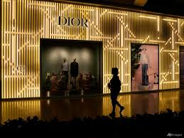 Impact of Reduced Tourist Spending on Luxury Brands in Europe and Japan