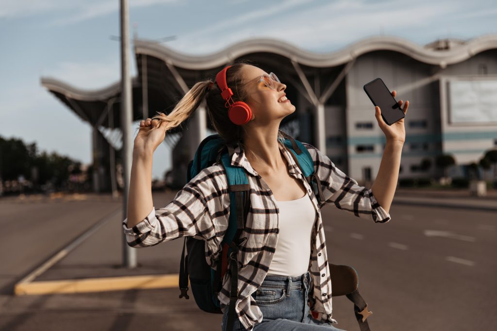 Hi-End Acoustics in Your Suitcase: Traveling Audiophile Essentials