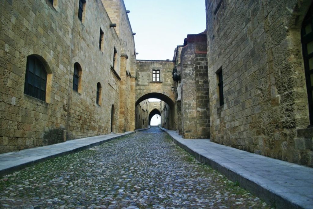 Unveiling Rhodes: The Enchanting Greek Island for Your Next Getaway