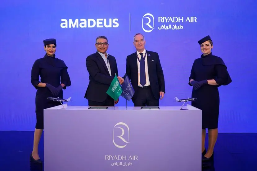 Riyadh Airin ja Amadeuksen maailmanlaajuinen kumppanuus viestittää ilmailun uutta aikakautta