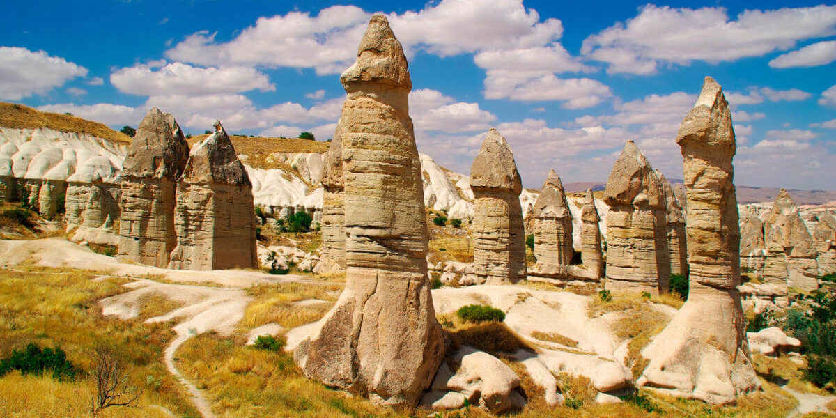 Unveiling Cappadocia: Top Reasons to Experience This Enchanting Turkish Destination