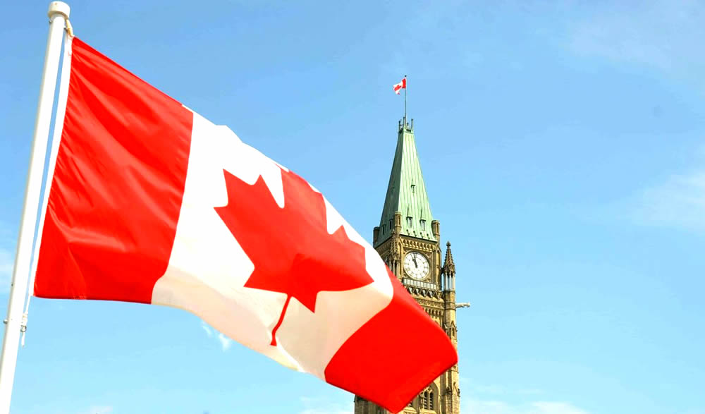 Discovering Canada: Nature, Culture, and Vibrant Cities with Hoteleus