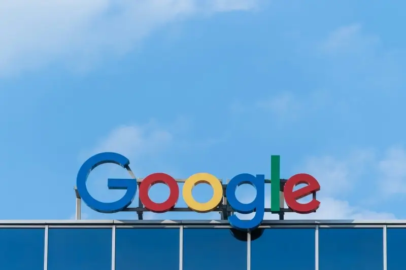 Effekterna av Googles beslut om datadelning på resebranschen och dess digitala marknadsplats