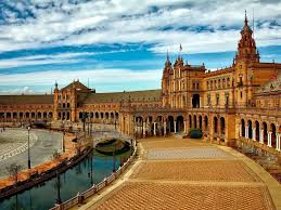 What Spain’s New Smoking Regulations Mean for Outdoor Spaces and Travellers