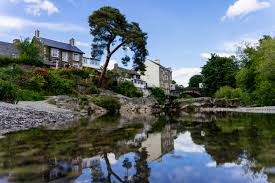 Rhayader, Wales: A Hidden Market Town Treasure for Food, Pubs, and Outdoor Lovers
