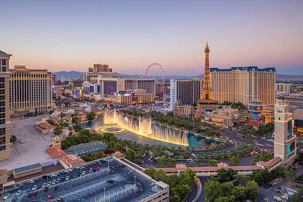 Déclin du tourisme à Las Vegas : un aperçu des défis économiques actuels