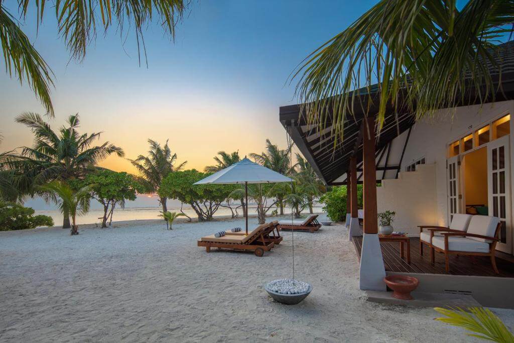 Experience the Ultimate 30-Night All-Inclusive Beach Villa Stay at Adaaran Select Meedhupparu, Maldives