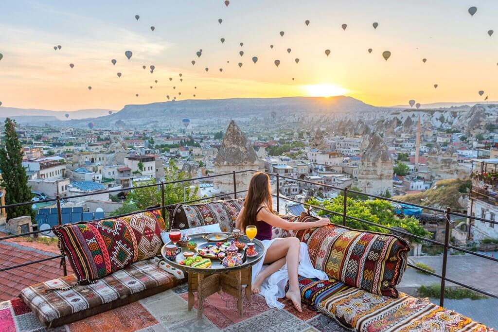 Descoperă bucătăria inclusă în ghidul Michelin și aromele tradiționale din Cappadocia