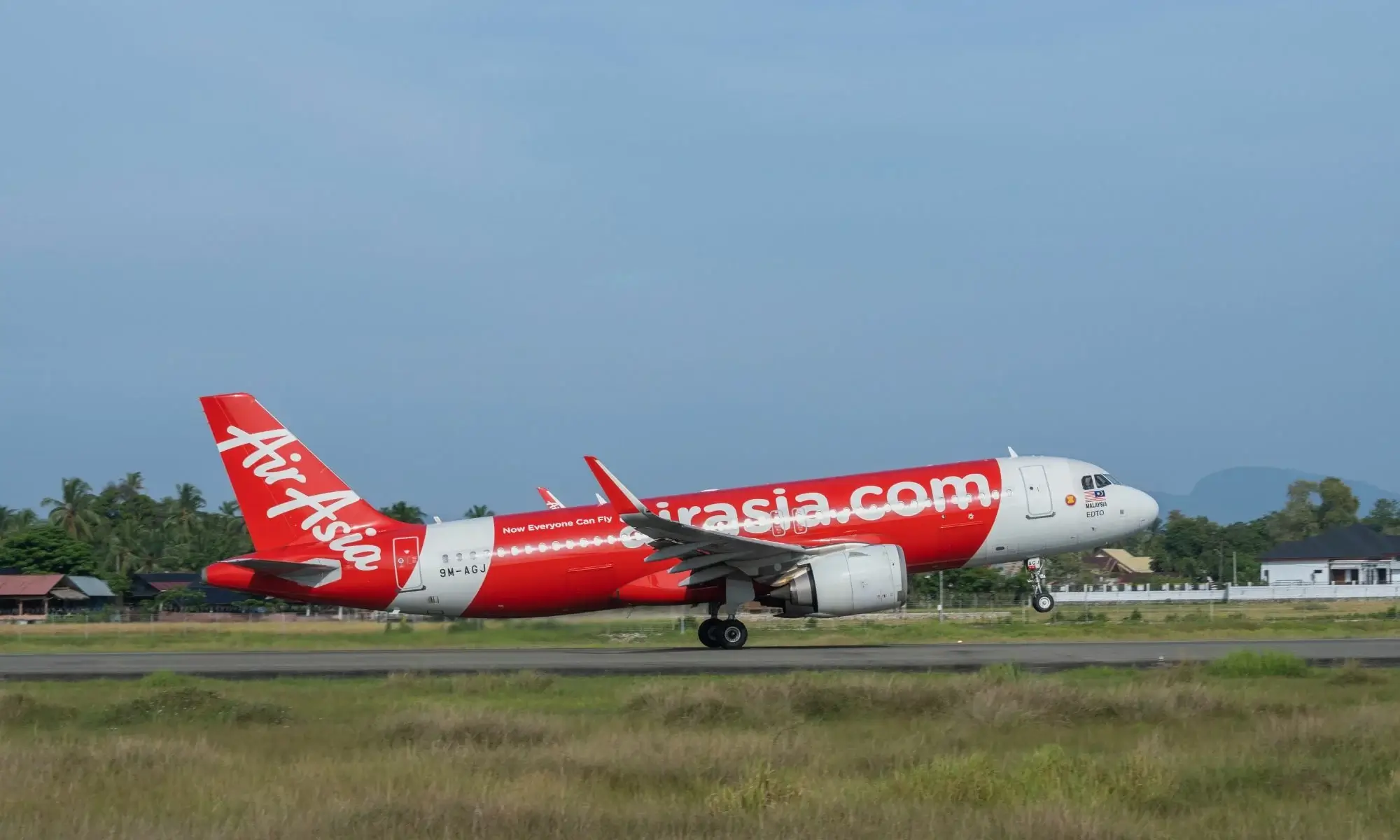 Новий хаб AirAsia в Себу запускає два щоденні рейси, покращуючи сполучення між Куала-Лумпуром і Себу Новий хаб AirAsia в Себу запускає два щоденні рейси, покращуючи сполучення між Куала-Лумпуром і Себу
