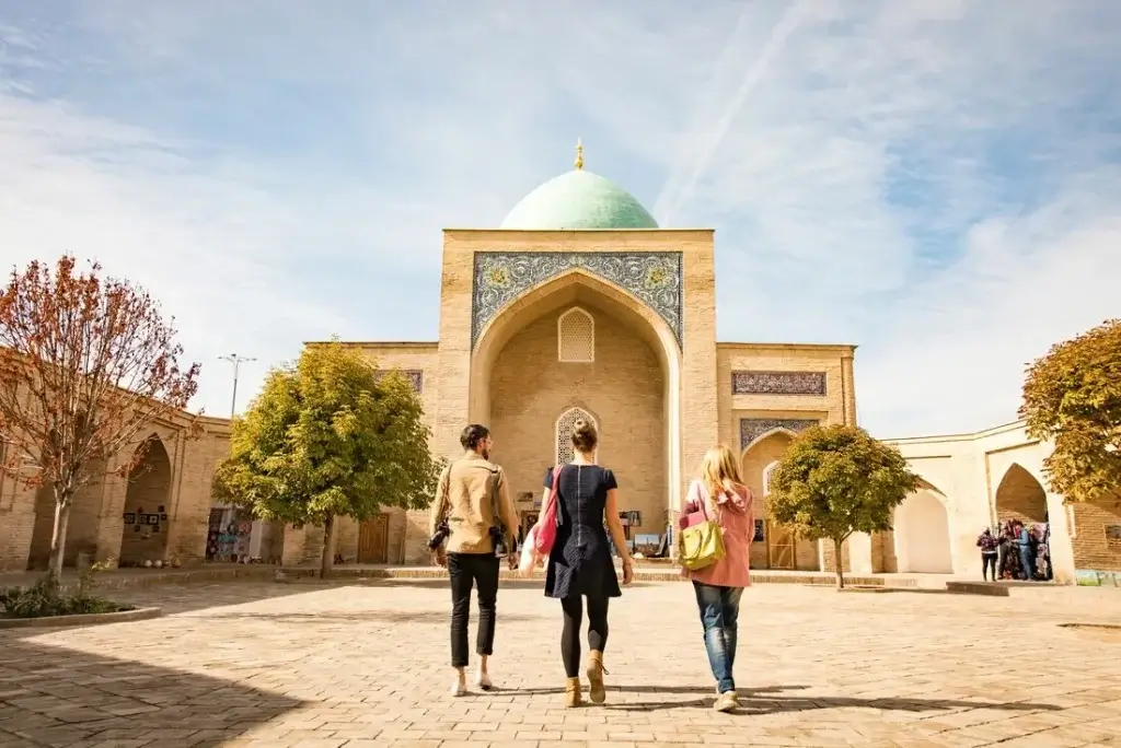 Intrepid Travel Boosts Central Asia Presence through New Uzbekistan-Based Office
