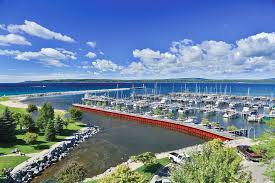 Discover Amazing Things to Do in Petoskey