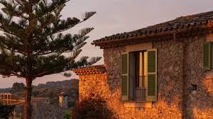 Embracing Inner Change: FUEGO’s Unique Wellness Retreat at Ca’n Beneït Estate in Mallorca