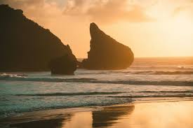 Warm Island Destinations for a Sunny Escape: Hawaii, Puerto Rico, Sicily, Barbados, and More